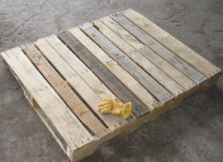 Costruire un tavolino basso con un pallet 1347 0 Un tavolino basso con un pallet